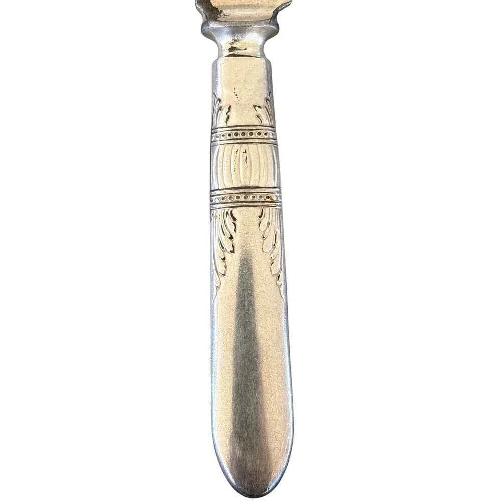 1847 Rogers 1910 Queen‎ Ann/St. Moritz Silver Plate Blunt Knives 9.25